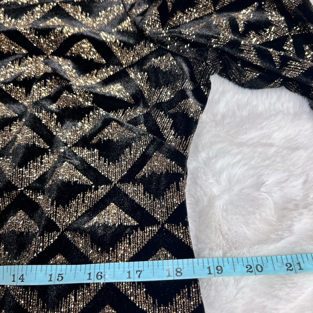 Jessica Howard Black and Gold Patterned Dress - Picture 10 of 10